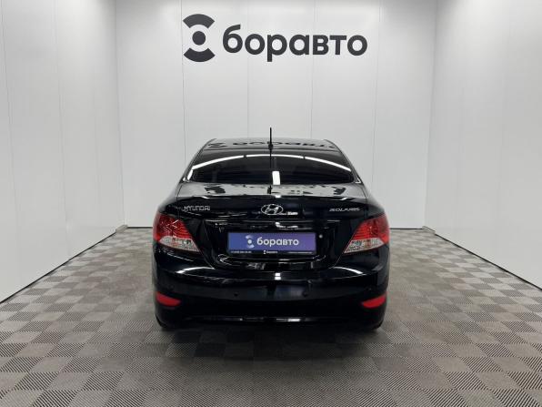 Hyundai Solaris I с пробегом 2012 года, цена 820 000 рублей, 218918 км, седан, Автокод Объявления