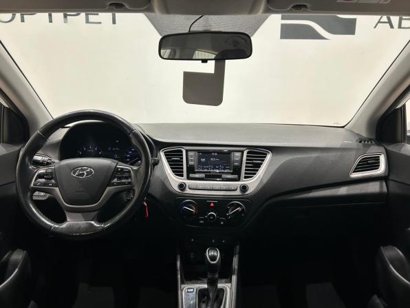 Hyundai Solaris II с пробегом 2020 года, цена 1 299 000 рублей, 106700 км, седан, Автокод Объявления
