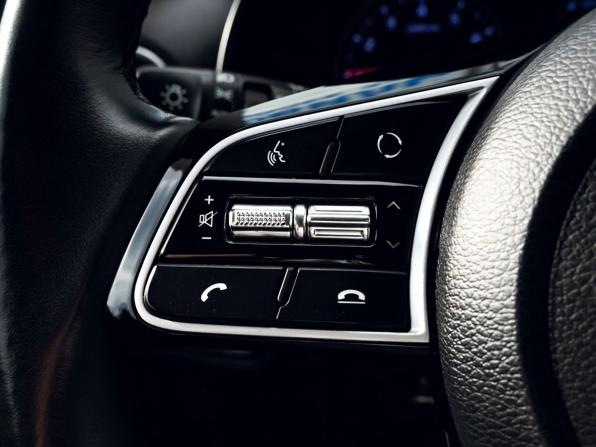 Kia Cerato IV Рестайлинг с пробегом 2021 года, цена 2 099 000 рублей, 84471 км, седан, Автокод Объявления