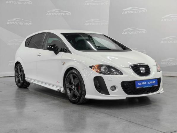 SEAT Leon II Рестайлинг с пробегом 2012 года, цена 1 120 000 рублей, 260000 км, хэтчбек, Автокод Объявления