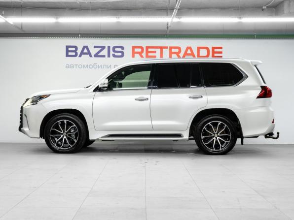 Lexus LX III Рестайлинг 2 с пробегом 2018 года, цена 6 300 000 рублей, 268769 км, внедорожник, Автокод Объявления