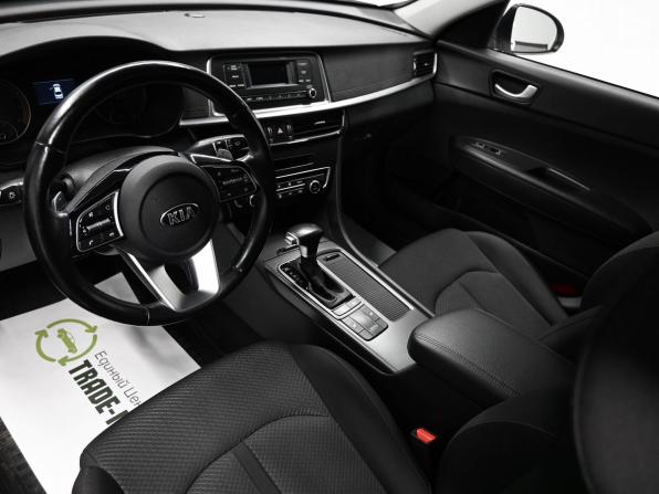 Kia Optima IV Рестайлинг с пробегом 2019 года, цена 2 045 000 рублей, 105017 км, седан, Автокод Объявления