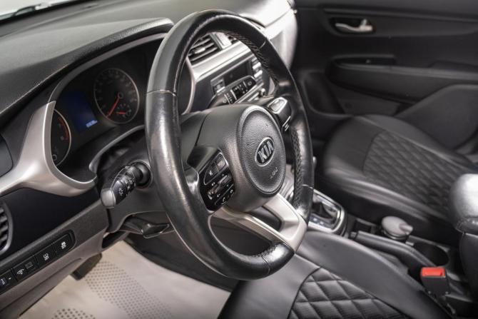 Kia Rio IV Рестайлинг с пробегом 2021 года, цена 1 699 000 рублей, 64500 км, хэтчбек, Автокод Объявления