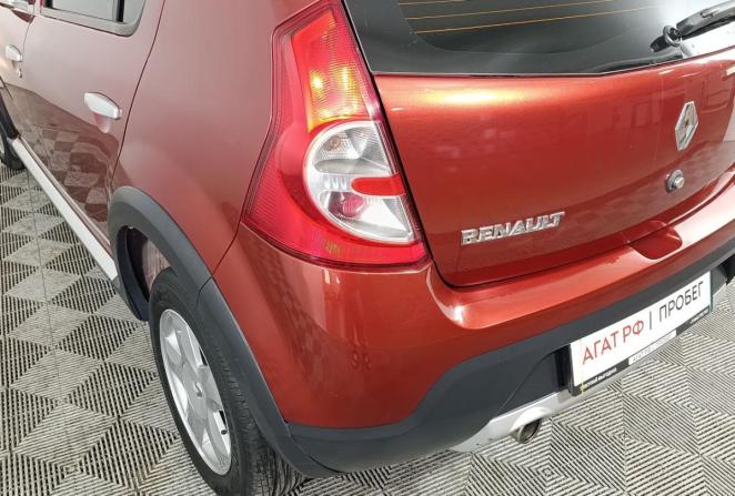 Renault Sandero I с пробегом 2013 года, цена 810 000 рублей, 116005 км, хэтчбек, Автокод Объявления