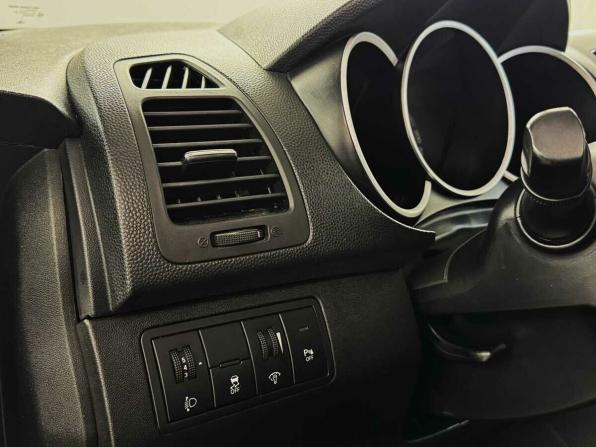 Kia Venga I с пробегом 2014 года, цена 955 000 рублей, 116818 км, минивэн, Автокод Объявления