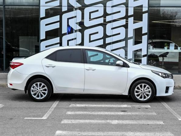 Toyota Corolla XI (E160 E170 E180) с пробегом 2014 года, цена 999 000 рублей, 215469 км, седан, Автокод Объявления
