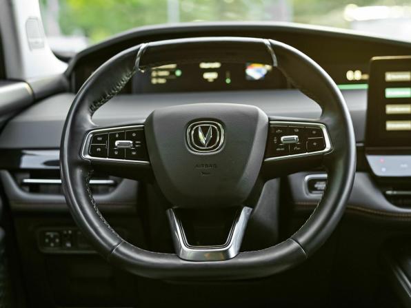 Changan UNI-K с пробегом 2023 года, цена 2 570 000 рублей, 68084 км, внедорожник, Автокод Объявления