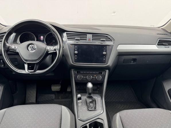 Volkswagen Tiguan II с пробегом 2020 года, цена 2 000 000 рублей, 320260 км, внедорожник, Автокод Объявления
