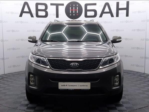 Kia Sorento II Рестайлинг с пробегом 2019 года, цена 2 100 000 рублей, 98500 км, внедорожник, Автокод Объявления