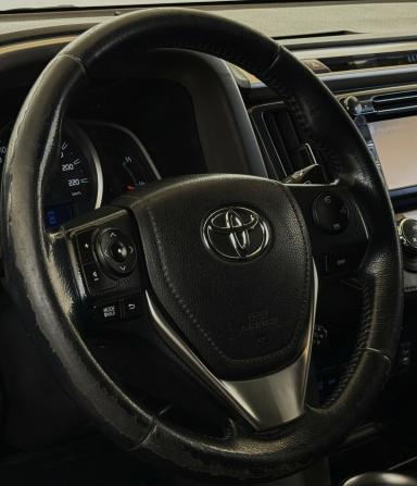 Toyota RAV4 IV (XA40) с пробегом 2013 года, цена 1 715 000 рублей, 173459 км, внедорожник, Автокод Объявления