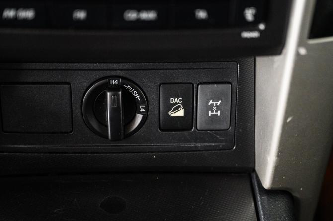Toyota Land Cruiser Prado 150 Series с пробегом 2012 года, цена 2 570 000 рублей, 201524 км, внедорожник, Автокод Объявления