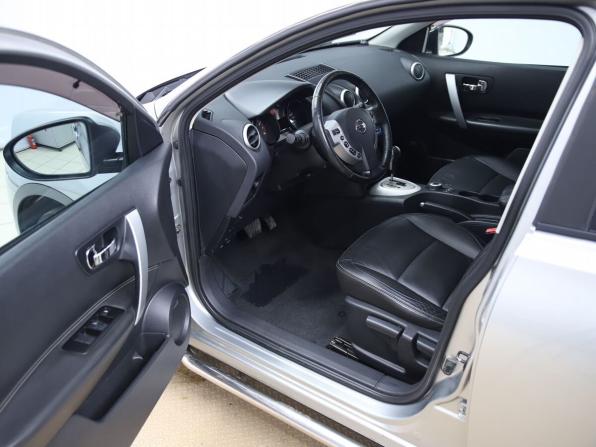 Nissan Qashqai I с пробегом 2008 года, цена 960 000 рублей, 176887 км, внедорожник, Автокод Объявления