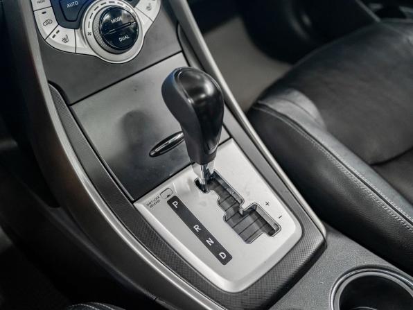 Hyundai Avante V с пробегом 2011 года, цена 1 050 000 рублей, 115267 км, седан, Автокод Объявления