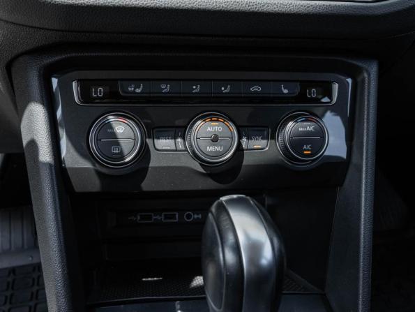 Volkswagen Tiguan II с пробегом 2019 года, цена 2 544 000 рублей, 57496 км, внедорожник, Автокод Объявления