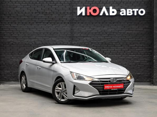 Hyundai Elantra VI (AD) Рестайлинг с пробегом 2019 года, цена 1 300 000 рублей, 159325 км, седан, Автокод Объявления