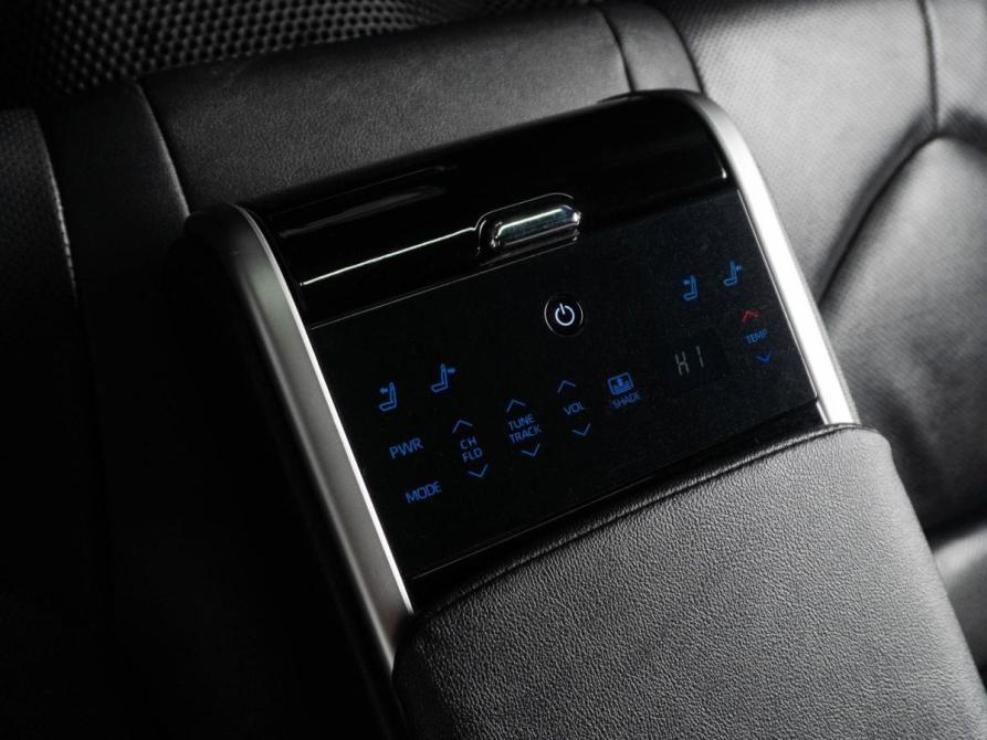 Toyota Camry VIII (XV70) Рестайлинг Тюмень  - изображение 26