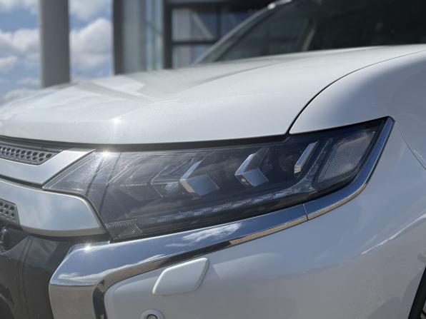 Mitsubishi Outlander III Рестайлинг 3 с пробегом 2019 года, цена 2 960 000 рублей, 104709 км, внедорожник, Автокод Объявления