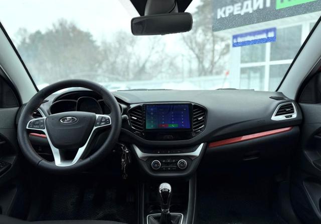 Lada (ВАЗ) Vesta I с пробегом 2018 года, цена 899 000 рублей, 136142 км, универсал, Автокод Объявления