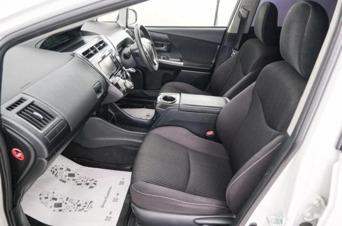Toyota Prius Alpha I (ZVW40/41) Рестайлинг с пробегом 2016 года, цена 1 549 000 рублей, 174000 км, универсал, Автокод Объявления