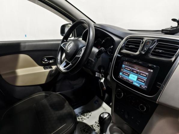 Renault Logan II Рестайлинг с пробегом 2018 года, цена 775 000 рублей, 187935 км, седан, Автокод Объявления
