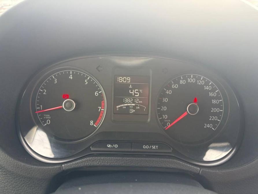 Volkswagen Polo V Рестайлинг Нижний Тагил  - изображение 21