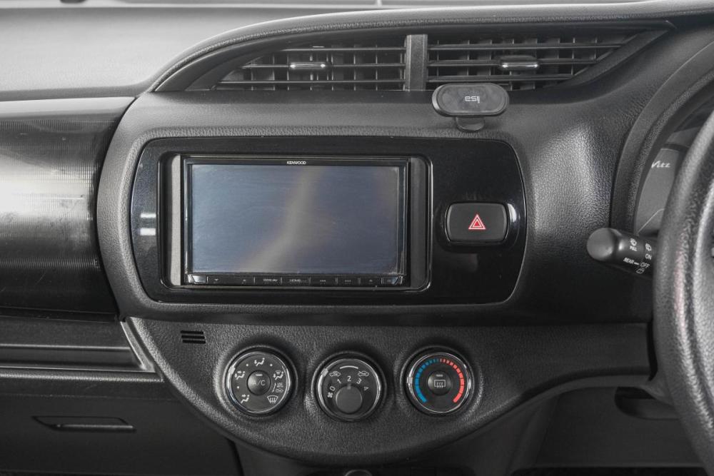 Toyota Vitz III (XP130) Рестайлинг 2 Кемерово  - изображение 17