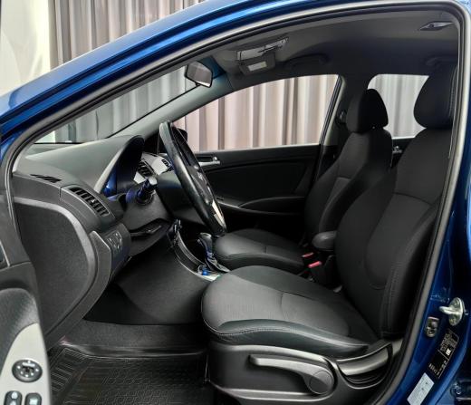 Hyundai Solaris I Рестайлинг с пробегом 2015 года, цена 1 149 000 рублей, 121063 км, хэтчбек, Автокод Объявления