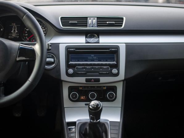 Volkswagen Passat B7 с пробегом 2011 года, цена 900 000 рублей, 230775 км, седан, Автокод Объявления