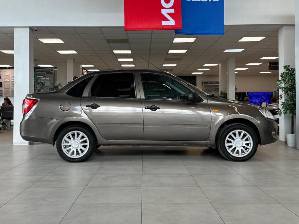 Lada (ВАЗ) Granta I с пробегом 2014 года, цена 260 000 рублей, 230000 км, седан, Автокод Объявления