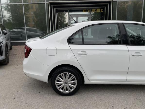Skoda Rapid I Рестайлинг с пробегом 2019 года, цена 1 366 000 рублей, 91421 км, лифтбек, Автокод Объявления