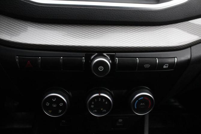 Lada (ВАЗ) Vesta I Рестайлинг (NG) с пробегом 2023 года, цена 980 000 рублей, 154593 км, седан, Автокод Объявления