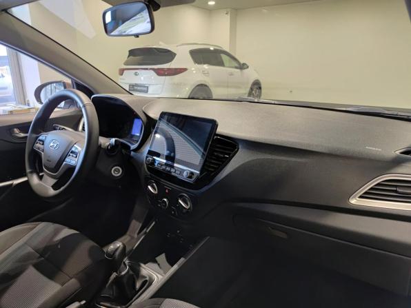 Hyundai Solaris II Рестайлинг с пробегом 2020 года, цена 1 297 000 рублей, 81900 км, седан, Автокод Объявления