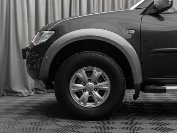 Mitsubishi L200 IV с пробегом 2013 года, цена 1 580 000 рублей, 285735 км, пикап, Автокод Объявления