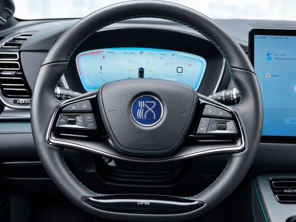 BYD Han I Рестайлинг с пробегом 2022 года, цена 3 535 000 рублей, 75800 км, седан, Автокод Объявления