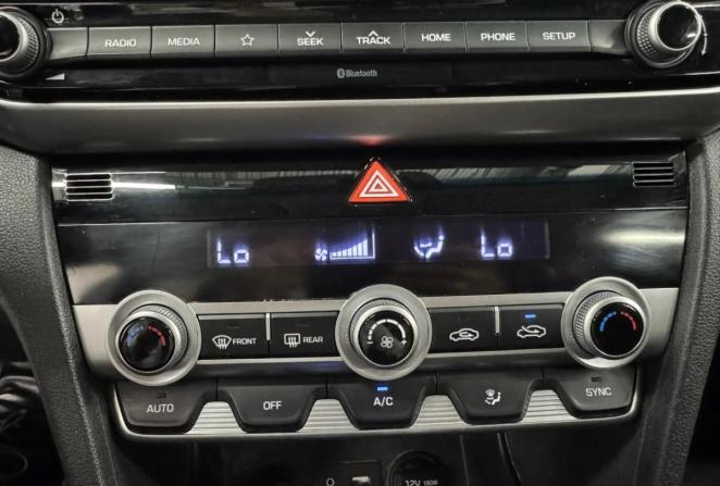 Hyundai Elantra VI (AD) Рестайлинг с пробегом 2019 года, цена 1 590 000 рублей, 185385 км, седан, Автокод Объявления