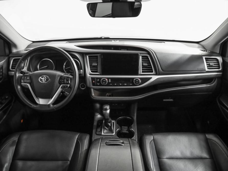 Toyota Highlander III (XU50) Рестайлинг Санкт-Петербург  - изображение 11