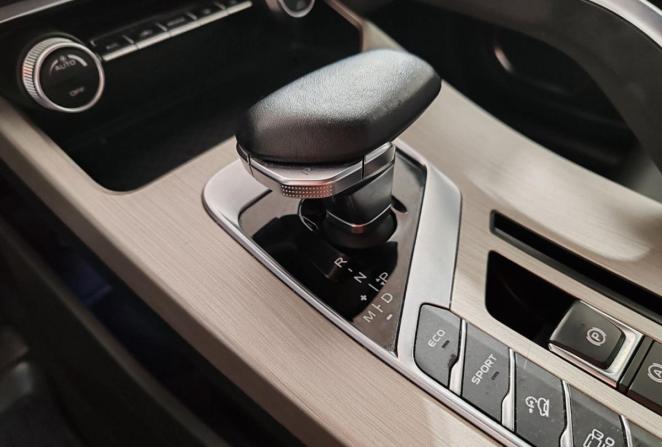 Geely Coolray I с пробегом 2022 года, цена 1 750 000 рублей, 81543 км, внедорожник, Автокод Объявления