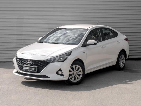 Hyundai Solaris II Рестайлинг с пробегом 2022 года, цена 1 530 000 рублей, 76792 км, седан, Автокод Объявления