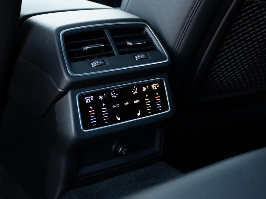 Audi A6 V (C8) Москва  - изображение 19