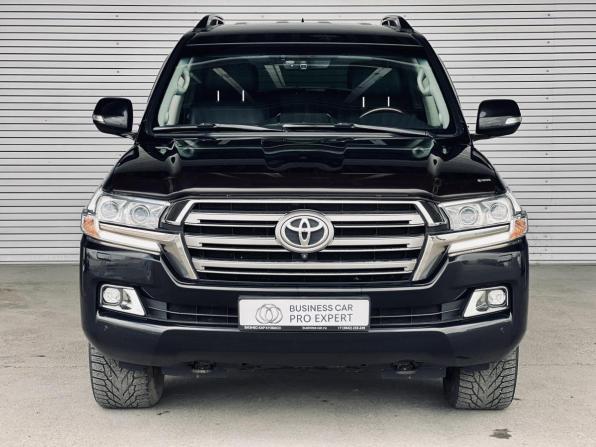 Toyota Land Cruiser 200 Series Рестайлинг 2 с пробегом 2016 года, цена 6 250 000 рублей, 170932 км, внедорожник, Автокод Объявления