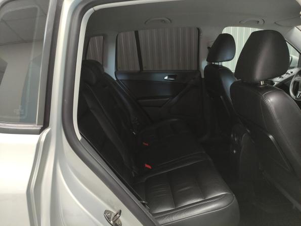 Volkswagen Tiguan I с пробегом 2010 года, цена 1 165 000 рублей, 223115 км, внедорожник, Автокод Объявления