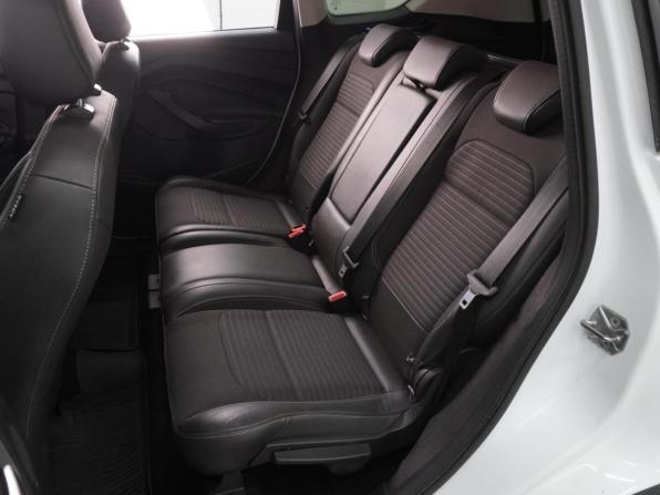 Ford Kuga II Рестайлинг с пробегом 2017 года, цена 1 299 000 рублей, 178049 км, внедорожник, Автокод Объявления