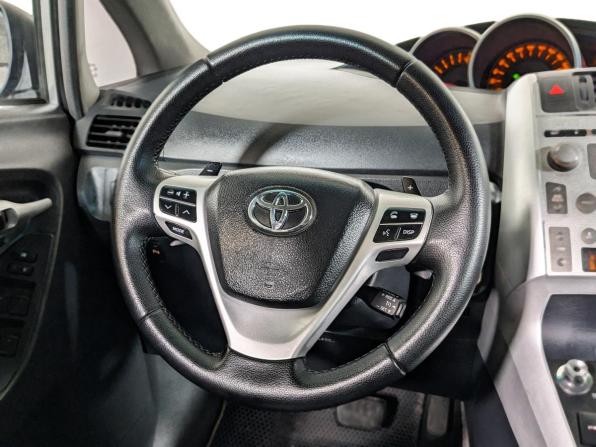 Toyota Verso I с пробегом 2010 года, цена 850 000 рублей, 114700 км, компактвэн, Автокод Объявления