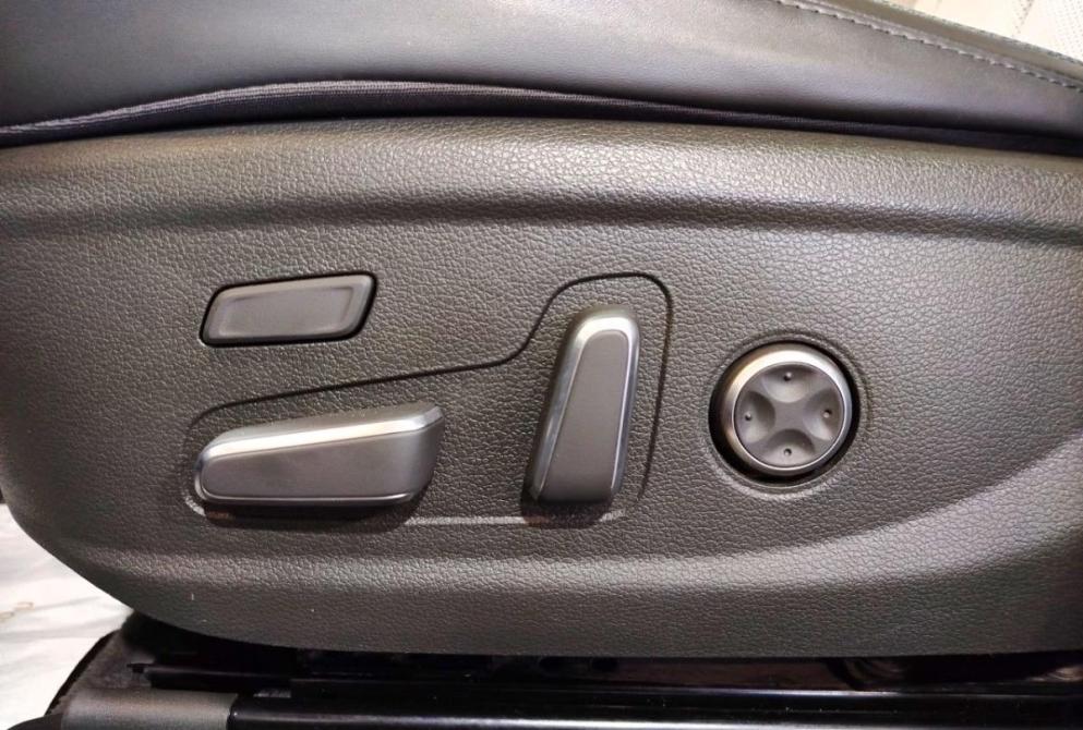 Hyundai Santa Fe IV Рестайлинг Саратов  - изображение 19