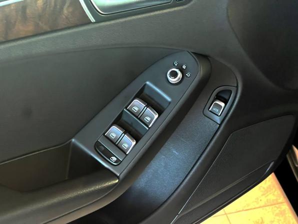 Audi A4 IV (B8) Рестайлинг с пробегом 2015 года, цена 1 325 000 рублей, 224676 км, седан, Автокод Объявления