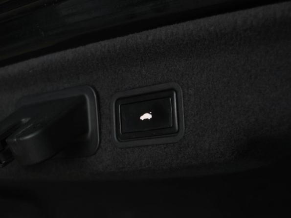 Audi A8 III (D4) с пробегом 2011 года, цена 1 799 000 рублей, 236053 км, седан, Автокод Объявления