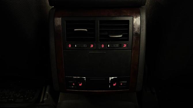 Volkswagen Touareg I с пробегом 2004 года, цена 599 000 рублей, 178610 км, внедорожник, Автокод Объявления