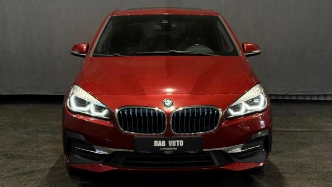 BMW 2 серии Active Tourer F45 Рестайлинг с пробегом 2019 года, цена 2 150 000 рублей, 120460 км, минивэн, Автокод Объявления
