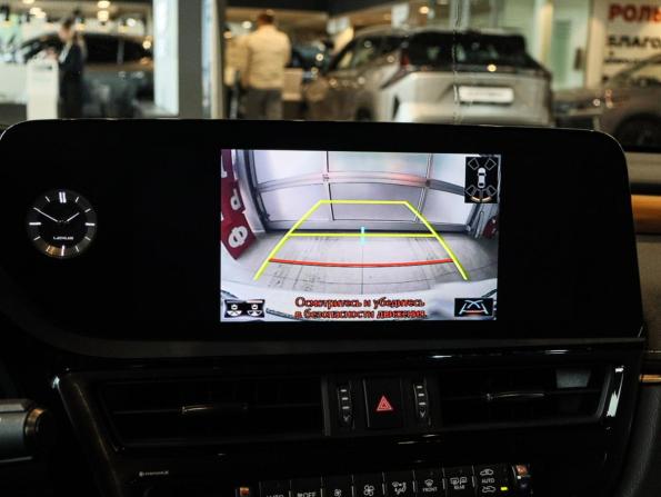 Lexus ES VII Рестайлинг с пробегом 2021 года, цена 4 350 000 рублей, 79919 км, седан, Автокод Объявления