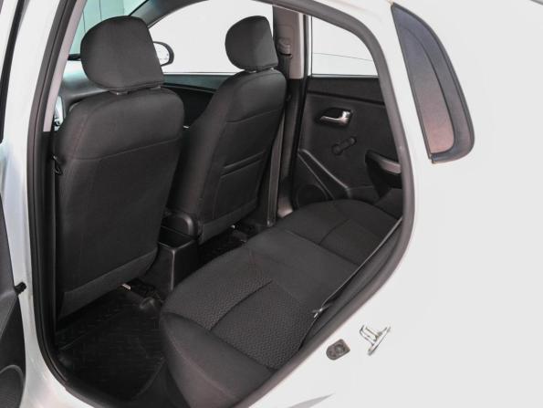 Kia Rio III Рестайлинг с пробегом 2016 года, цена 1 319 000 рублей, 116154 км, седан, Автокод Объявления